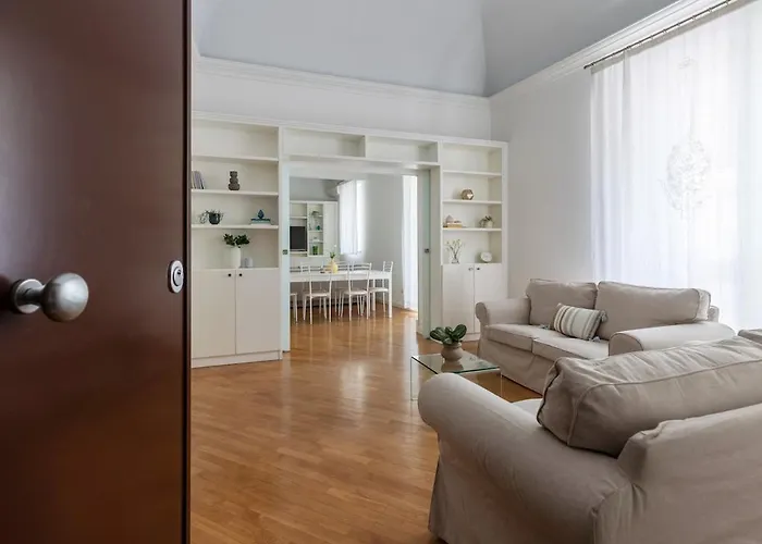 Ve Apartment By My Temporary Home